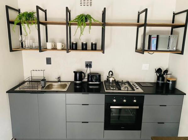 פרטוריה 46 On Allcock Guest Apartment & Luxury Room מראה חיצוני תמונה